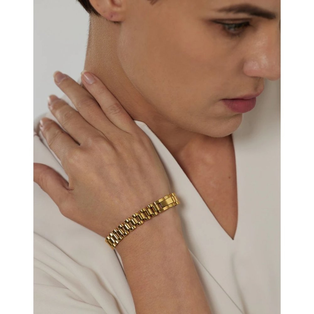 NEW 18K Gold Plated Chain Link Bracelet - Picture 6 of 8